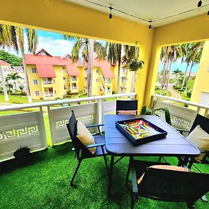 https://relax-on-the-ridge-ocho-rios-escape.hotelsochorios.net
